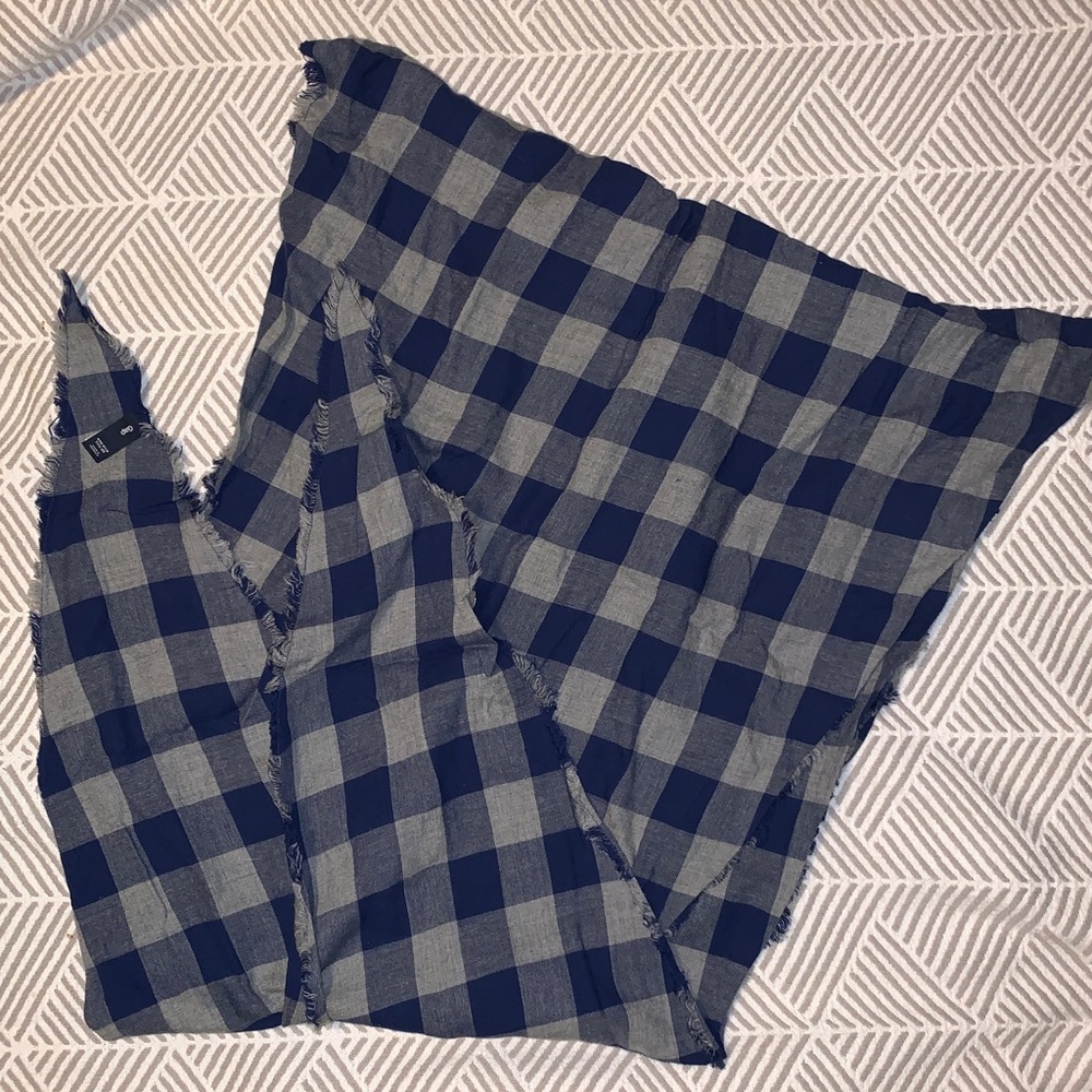 Plaid scarf